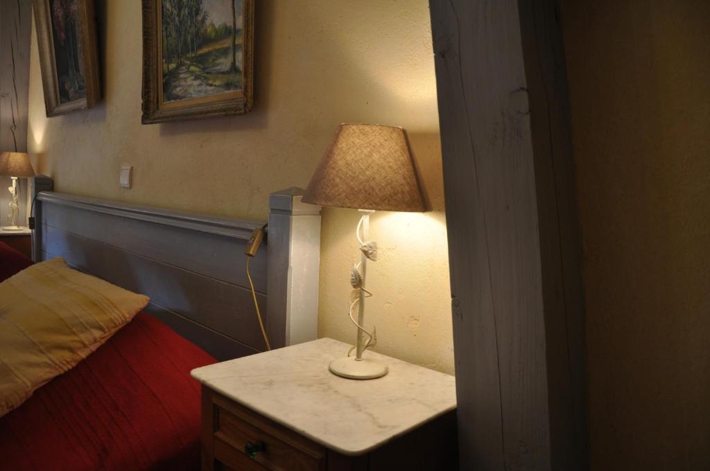 Grange de la Herde Bed and Breakfast Camon  Habitación foto